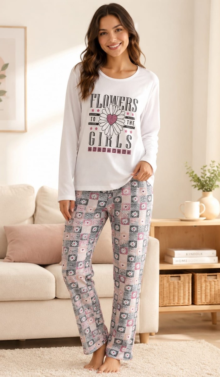 Kadın Beyaz Pijama Takımı Kadın Beyaz Pijama Takımı