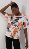 Kadın Beyaz Bisiklet Yaka T-Shirt Kadın Beyaz Bisiklet Yaka T-Shirt