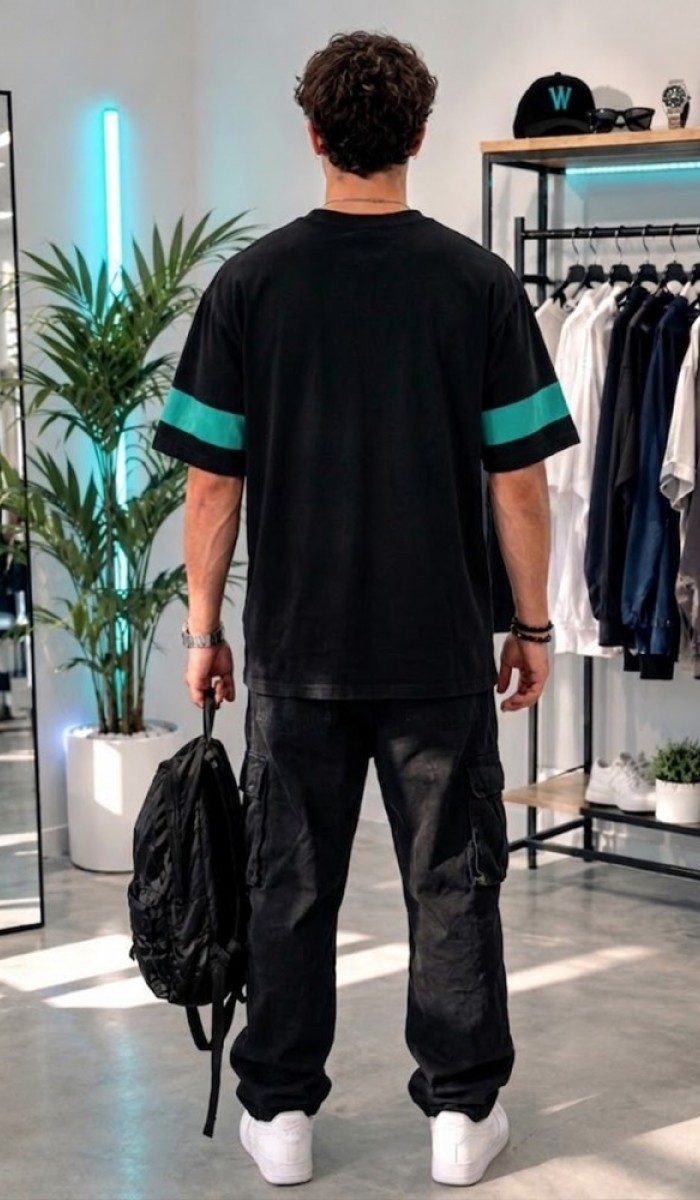 Erkek Siyah Baskılı Oversize T-Shirt Erkek Siyah Baskılı Oversize T-Shirt